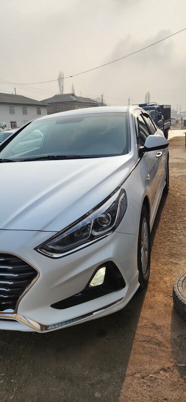 Hyundai: Hyundai Sonata: 2017 г., 2 л, Автомат, Газ, Седан — 8