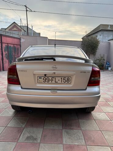 bmw f10 satilir: Opel Astra: 1.6 l | 2002 il 230000 km Hetçbek