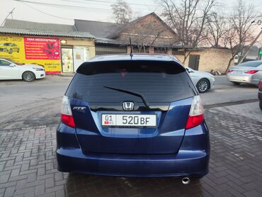 Honda: Honda Fit: 2011 г., 1.5 л, Автомат, Бензин, Хэтчбэк — 4