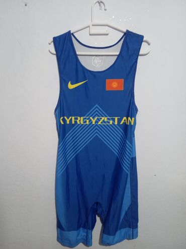национальные футболки: Эркектердин спорттук костюму, 2XL (EU 44), Nike, Колдонулган, түсү - Көк, Өзү алып кетүү