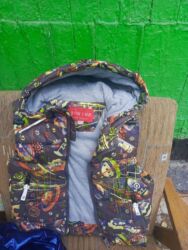 купить куртку детскую на мальчика: Продам детскую безрукавку осень - весна. в отличном состоянии. рост