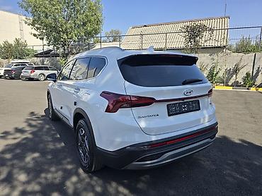 саната элф: Hyundai Santa Fe: 2021 г., 1.6 л, Автомат, Гибрид, Кроссовер — 4