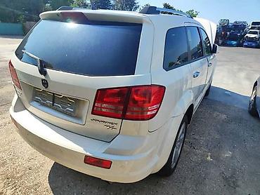 suzuki: GEPEK VRATA ZA DODGE JOURNEY OD 2008. DO 2011. GOD. | Dodge Journey — 1