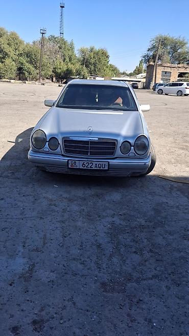 Mercedes-Benz E-Class: 1995 г., 3.2 л, Автомат, Седан
