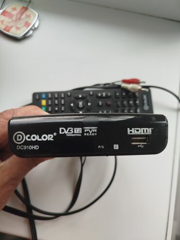 крепление телевизора на стену: Продаю ресивер для TV.,D. Color.Цена 1200 сом.с пультом