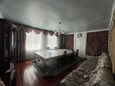 Продажа коттеджей и домов: Продаётся жилой дом с приусадебным участком. Жумгал район с Чаек в — 12