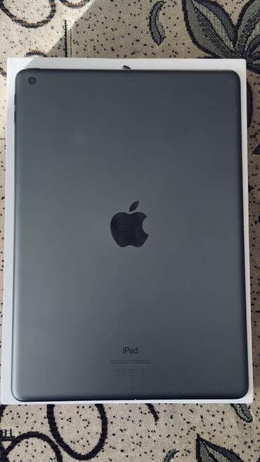 planşet işlenmiş: Yeni Apple iPad 8 (2020), 10,2", < 64 GB, Ödənişli çatdırılma