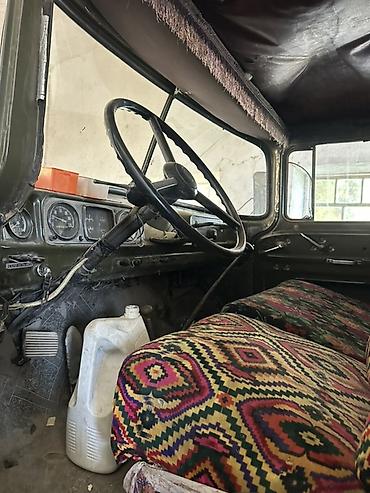 шины x7: ЗИЛ : | 1990 г. Фургон — 4