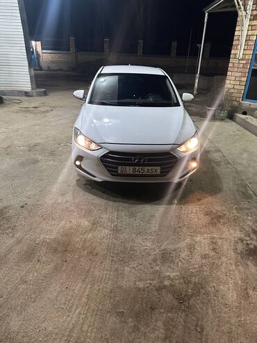 купить маленькую машину недорого: Hyundai Elantra: 2017 г., 1.6 л, Автомат, Бензин, Седан