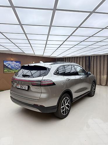 секутер: Voyah : 2024 г., 1.5 л, Автомат, Гибрид, Кроссовер — 6