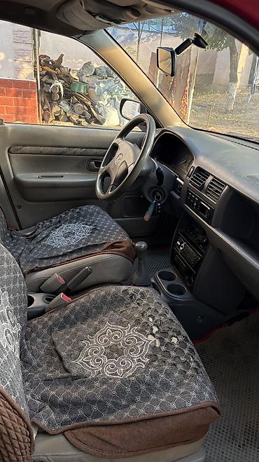 kirgiz auto: Продается мазда демио красного цвета с кыргызскими номерами — 8