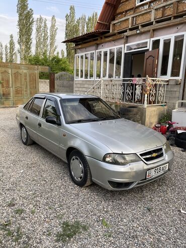 машины ош: Daewoo Nexia: 2009 г., 1.6 л, Механика, Бензин, Седан