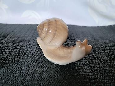 Ostali kućni dekor: Figure nove nilski konj i puz,porcelanske iz 70ih.god. Nove figure — 7