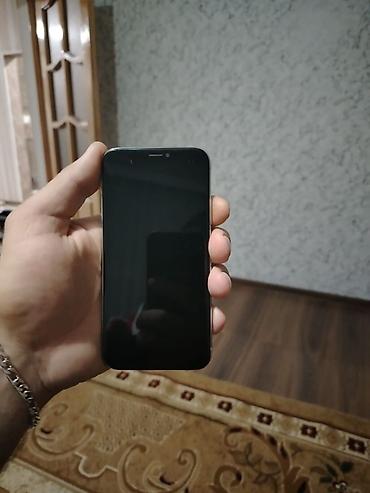 ıphone 13 pro max: IPhone X, Qara, Face ID — 2