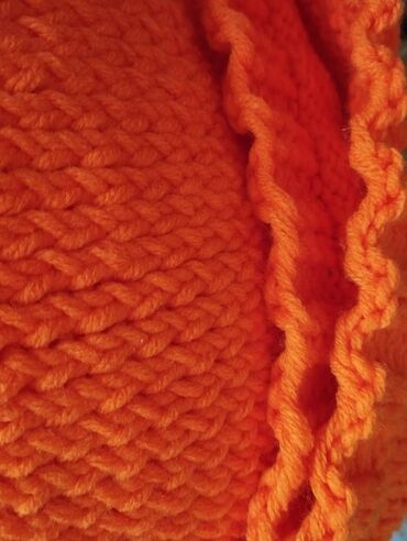 Džemperi, kardigani: Džemper novi ručno pleteni vel 2XL. Obim grudi 106 cm, dužina 58 cm — 7