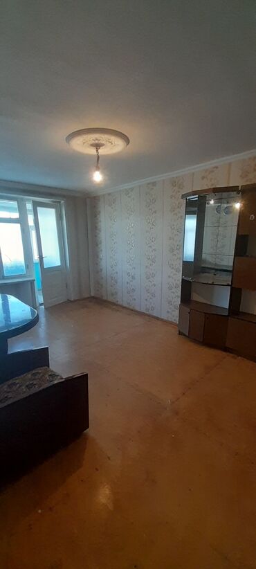 Köhnə tikili: Gəncə, 2 otaqlı, Köhnə tikili, 50 kv. m -da lalafo.az — 10 Köhnə tikili: Gəncə, 2 otaqlı, Köhnə tikili, 50 kv. m — 10