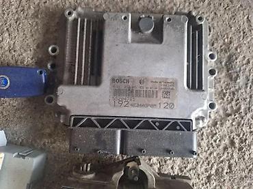 auto otpad vrbas: FIAT STILO 1.9 JTDM MOTORNI RACUNAR | Komplet set motorni racunar — 3