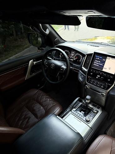 lend cruzer: Toyota Land Cruiser: 2017 г., 4.6 л, Автомат, Бензин, Внедорожник — 4