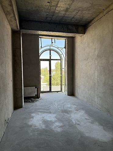 2 8: 3 комнаты, 120 м², 12 мкр Элитка, 3 этаж, ПСО (под самоотделку) — 1