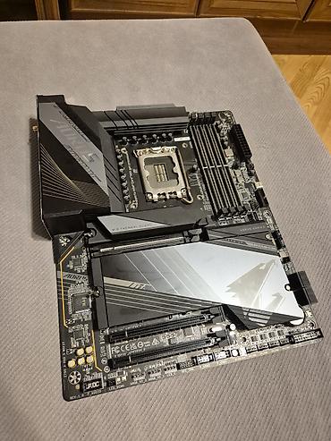 материнская плата: Материнская плата для ПК Gigabyte AORUSRPOX, Б/у — 1