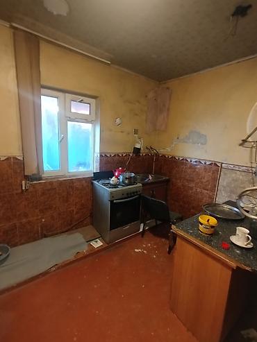 Həyət evləri və villaların satışı: 3 otaqlı, 70 kv. m, Kredit yoxdur, Orta təmir — 1