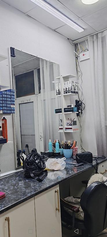 seyf qapi 2ci el: Salon güzgüsü 140ın100ə ölçüsü.Hər biri 100m çox — 1