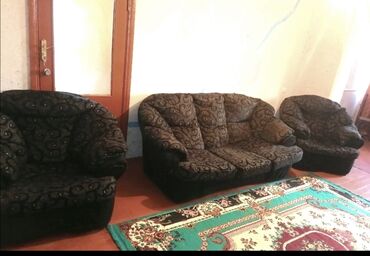 Divan və kreslo dəstləri: Klassik divan, Divan — 1