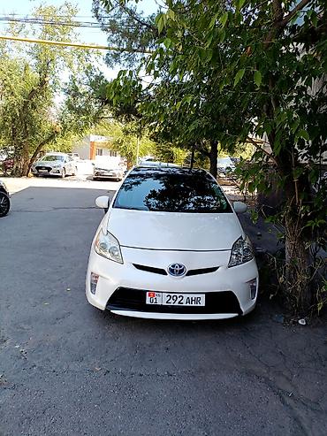 Продажа авто: Toyota Prius: 2013 г., 1.5 л, Вариатор, Гибрид, Седан — 8