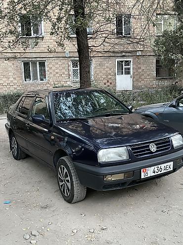 passat cc: Volkswagen Vento: 1997 г., 1.6 л, Механика, Бензин, Седан — 4