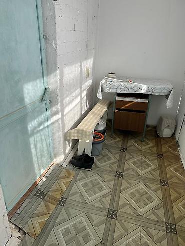 Продажа квартир: 3 комнаты, 46 м², Индивидуалка, 2 этаж, Косметический ремонт — 10