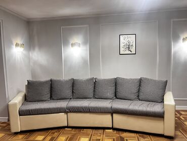 продавец мебели: Модульный диван, цвет - Серый, Б/у