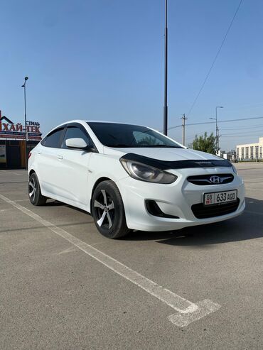 Hyundai: Hyundai Solaris: 2013 г., 1.6 л, Автомат, Бензин, Седан — 3