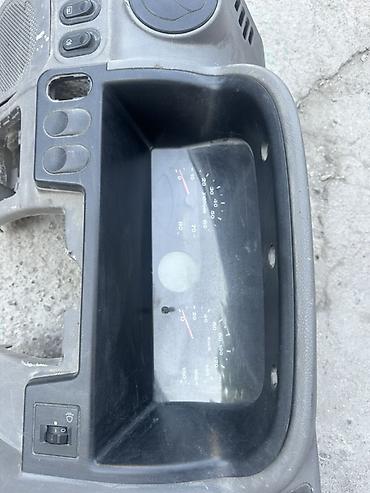 Panellər, şitlər: Saipa 132 şit 5 eded disqi bir fara bir stop bezi zapcastlar var — 3