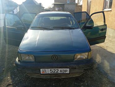 Volkswagen: Volkswagen Passat: 1991 г., 1.8 л, Автомат, Бензин, Седан