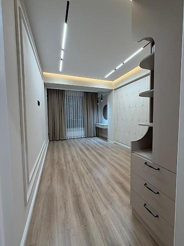 Долгосрочная аренда квартир: 4 комнаты, Риэлтор, Без подселения, С мебелью полностью — 2