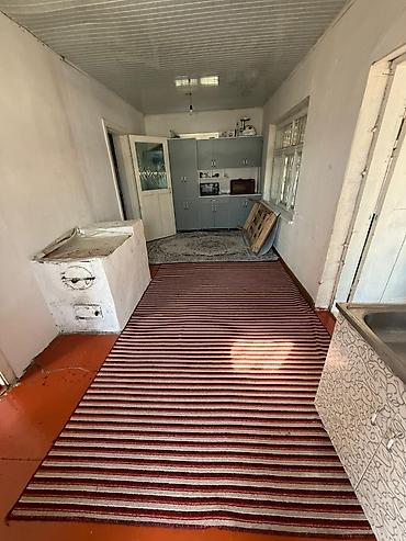 Продажа коттеджей и домов: Продаётся дом с приусадебным участком. Описание: - Кирпичный дом с — 2