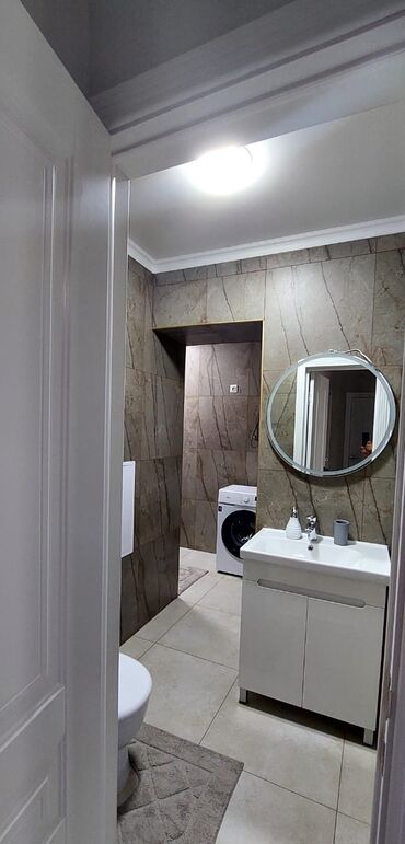 Посуточная аренда квартир: 3 комнаты, Постельное белье, Кондиционер, Парковка — 15