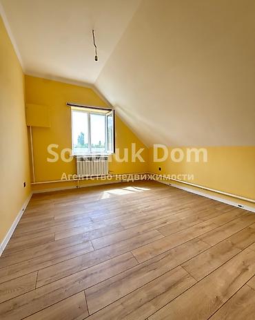 Продажа коттеджей и домов: 🏠Продаётся дом в с. Романовка 🟡Комнаты: 5 🟡Участок: 13 соток (по факту — 11