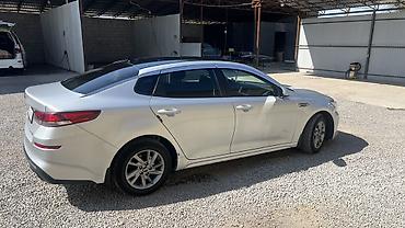 bmw 34: Kia K5: 2019 г., 2 л, Автомат, Газ, Седан — 3