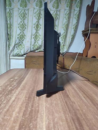 philips xenium: Продаю телевизор Hisense диягональ 85см — 7