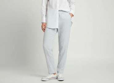 Women's Pants: H&M, Material trousers for women, size L
