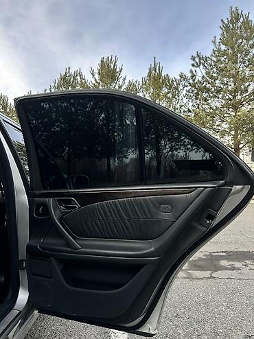 Mercedes-Benz: Mercedes-Benz E-Class: 2001 г., 4.3 л, Автомат, Бензин, Седан — 13