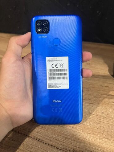 ретми 10 с: Смартфон Redmi 9C синего цвета. Модель оснащена тройной камерой AI