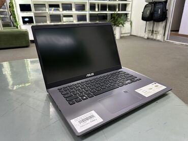 Ноутбуки: Ультрабук, Acer, 8 ГБ ОЗУ, Intel Core i3, 14.1 ", Б/у, Для несложных задач, память SSD
