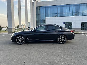 kia clarus: BMW 5 series: 2020 г., 2 л, Автомат, Электромобиль, Седан — 3