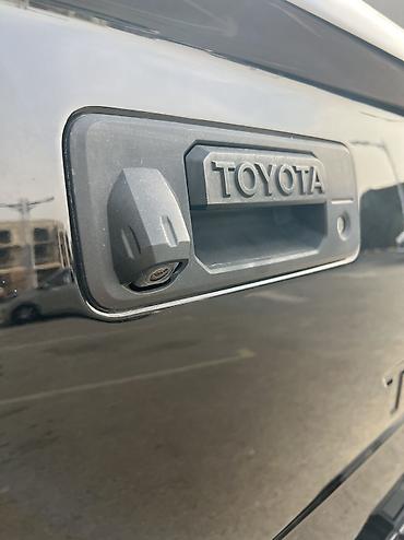 Toyota: Toyota Тундра: 2018 г., 5.7 л, Автомат, Бензин, Пикап — 18
