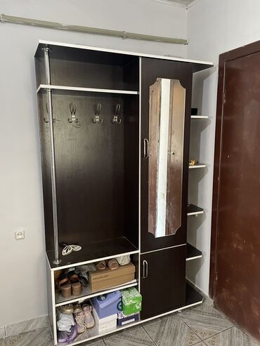 мебель для прихожка: Шкаф-прихожая, С зеркалом, ЛДСП