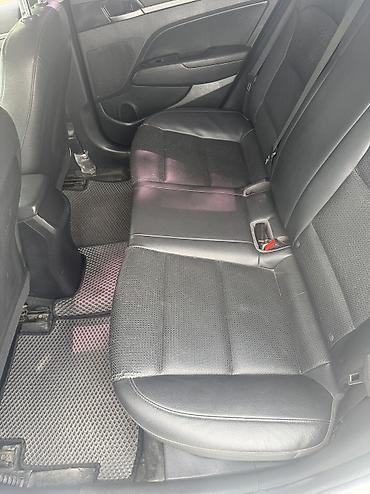 e klass: Hyundai Avante: 2017 г., 1.6 л, Типтроник, Газ — 6