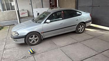 c class w204: Toyota Avensis: 2000 г., 1.8 л, Механика, Бензин, Хэтчбэк — 2