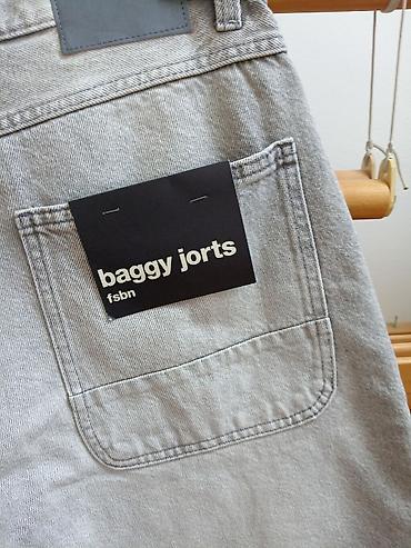 baletanke devojcice: Nove, džins bermude (baggy jorts) New Yorker, svetlo sive boje, vel — 7